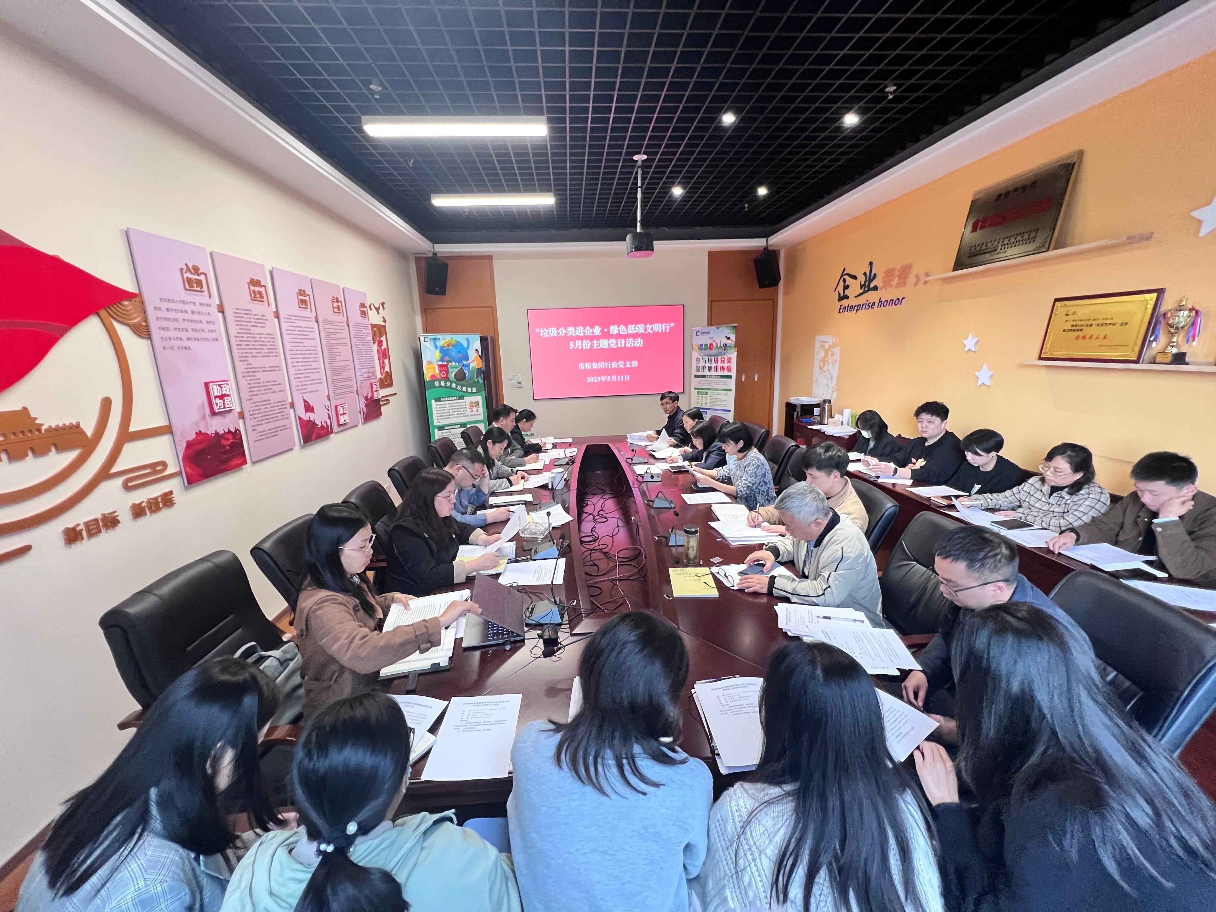 2ff23c86-cbda-4cc6-8988-d8fc6899dbab.jpg